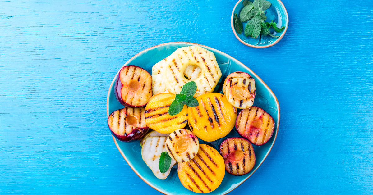 Fruta a la parrilla postre