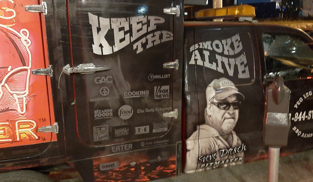 Peg Leg Porker: costillas secas y el cerdo más canalla de Nashville