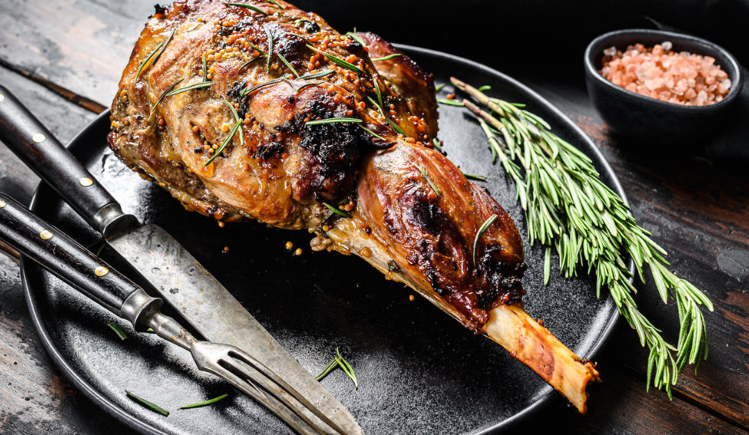 Pierna de cordero a la barbacoa: el asado que te hará maestro parrillero