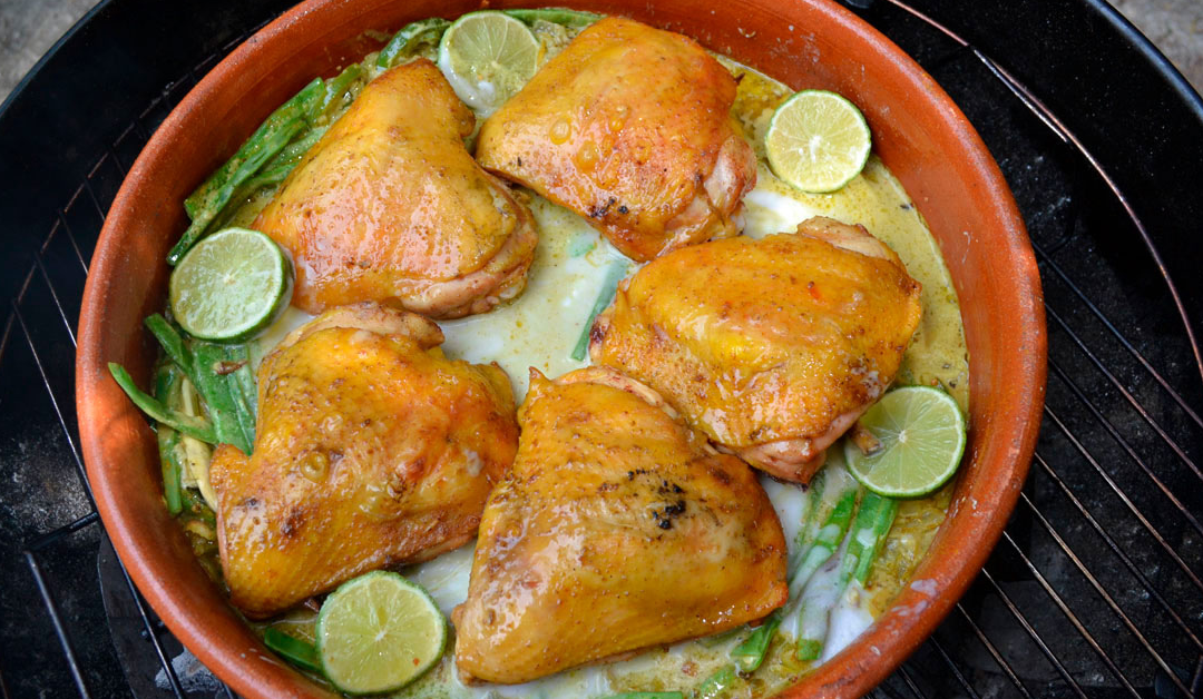 Curry de pollo de corral a la brasa: fácil, aromático y con toque de humo