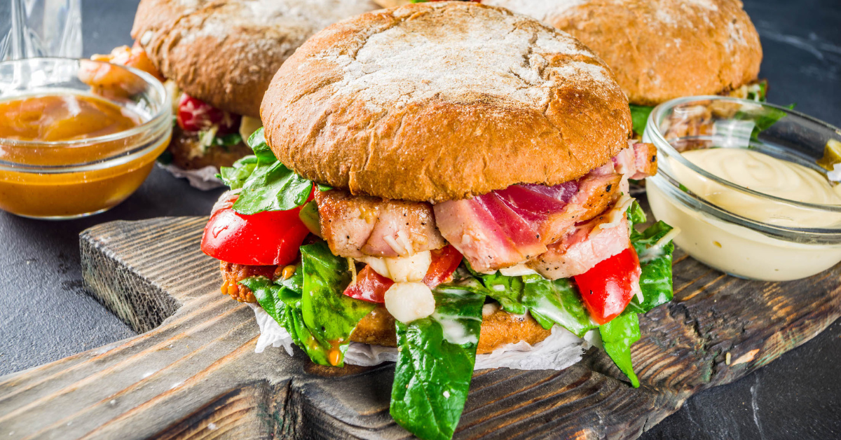 hamburguesa de atún a la brasa hamburguesa de atún a la brasa