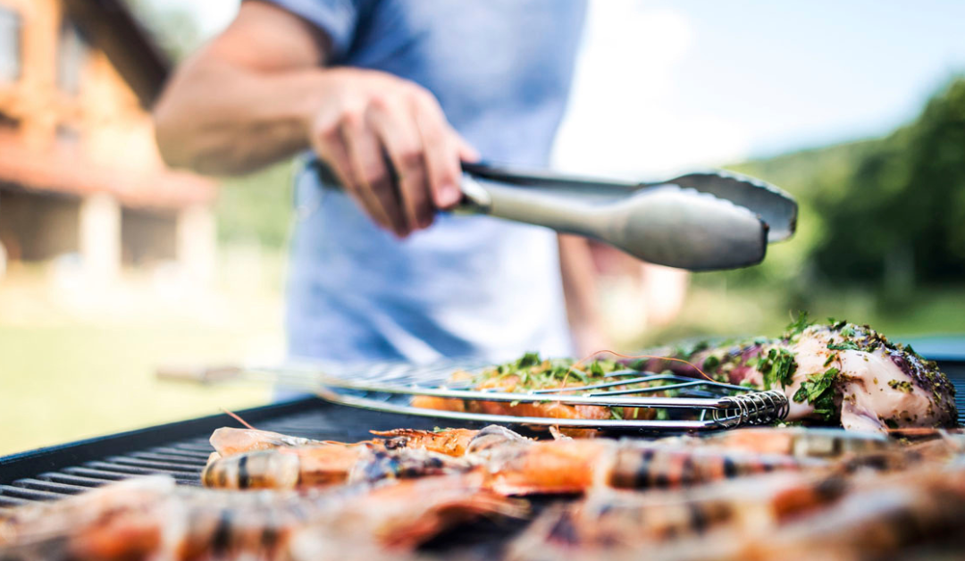 Gas, carbón, leña o eléctrica: qué combustible elegir para tu barbacoa