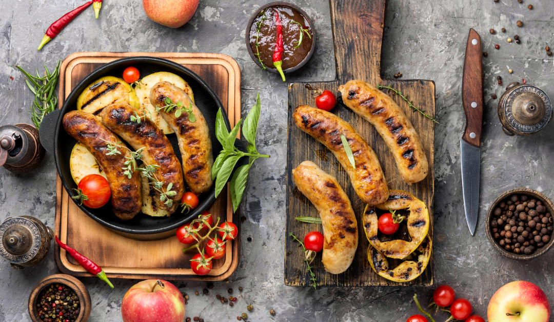 Bratwurst a la brasa con manzana (también en bbq-indoor)